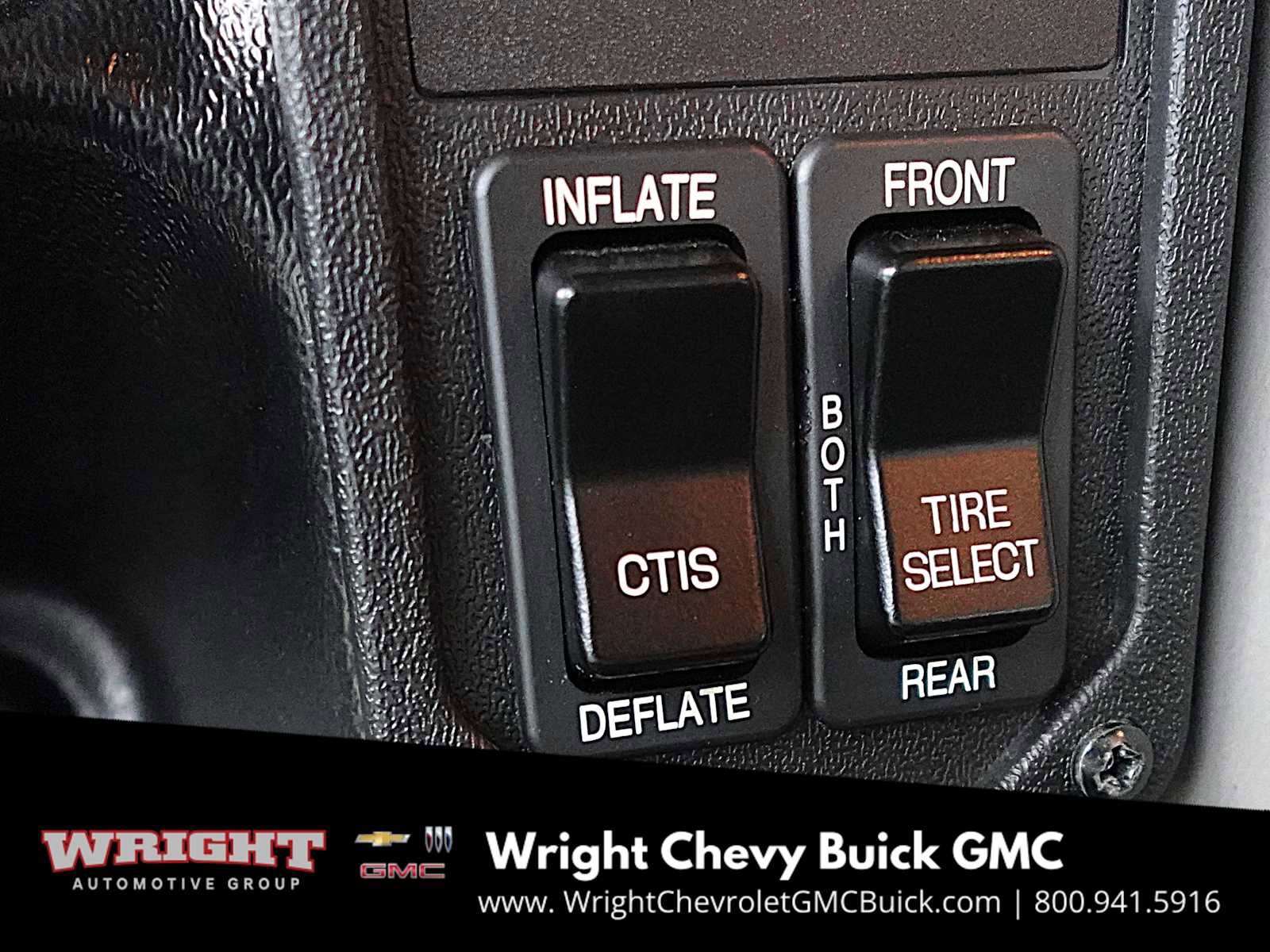 Used 2002 HUMMER H1 4-Door Wagon image 21