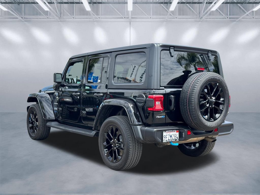 Certified 2023 Jeep Wrangler Unlimited Sahara AWD/4WD image 4