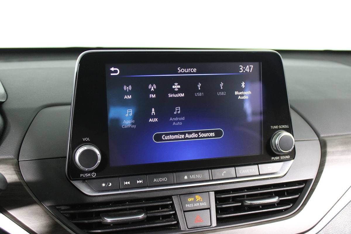Used 2023 Nissan Altima 2.5 SV FWD image 11