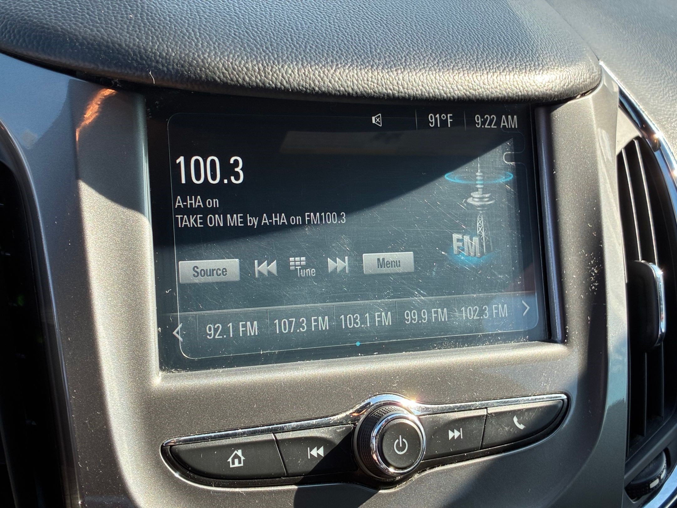 Used 2018 Chevrolet Cruze LT w/ Convenience Package FWD image 23