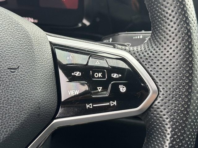 Used 2022 Volkswagen GTI S image 10