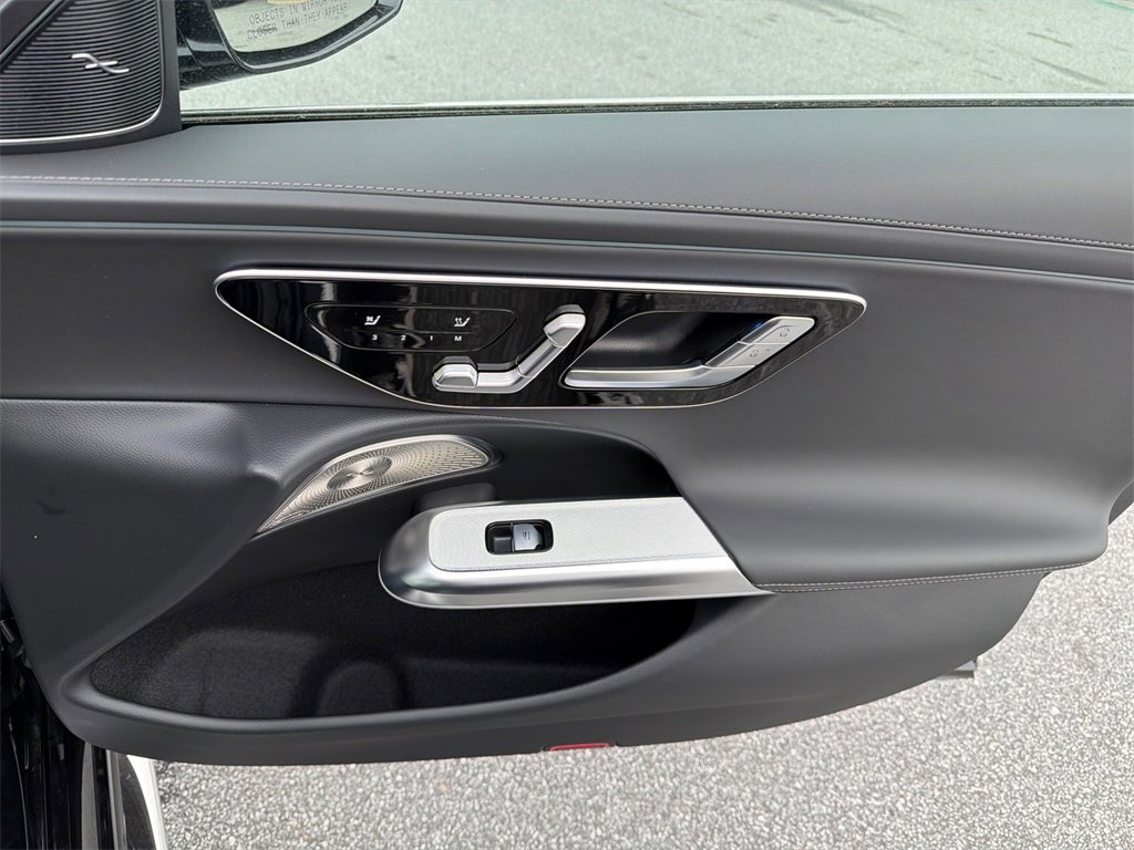 New 2026 Mercedes-Benz E 53 AMG e 4MATIC Sedan image 16