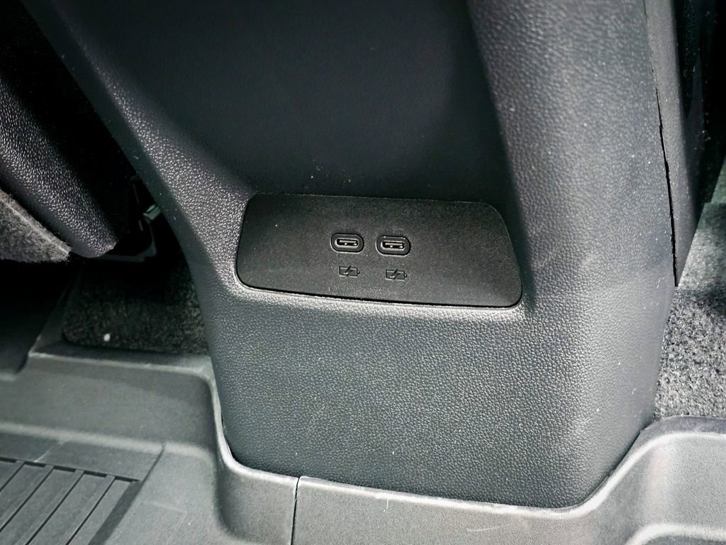 New 2026 GMC Terrain Denali w/ LPO, Floor Liner Package image 41