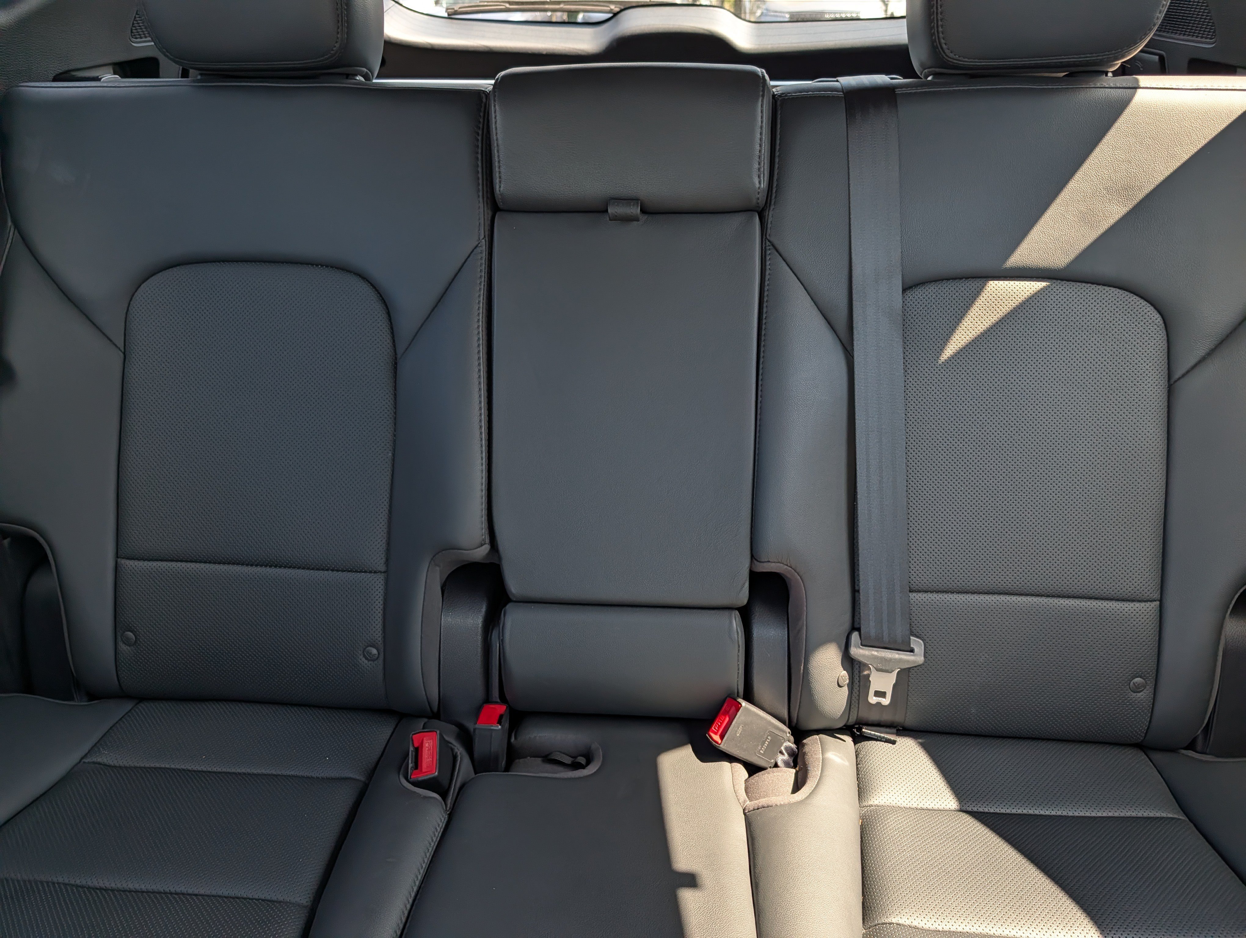 Used 2018 Hyundai Santa Fe Sport AWD/4WD image 13