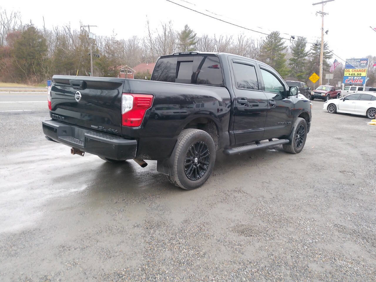 Used 2018 Nissan Titan SL w/ Midnight Edition image 5