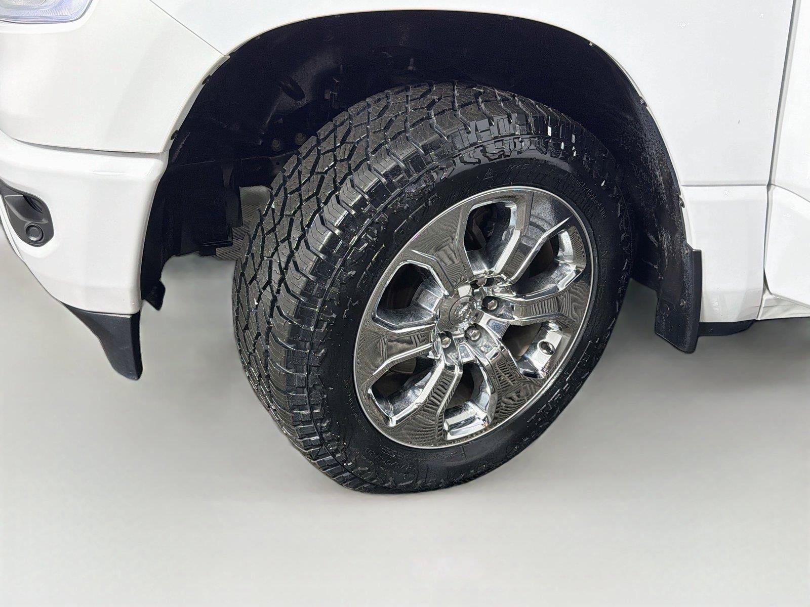 Used 2023 RAM 1500 Big Horn AWD/4WD image 38