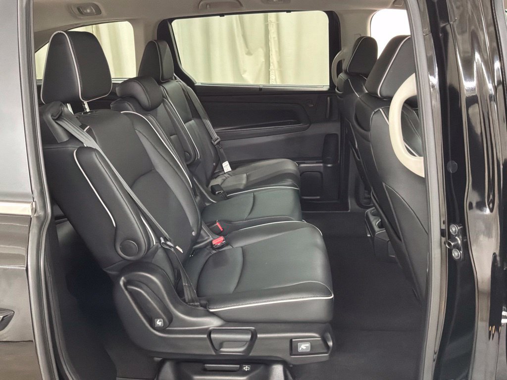 Certified 2026 Honda Odyssey Touring image 31