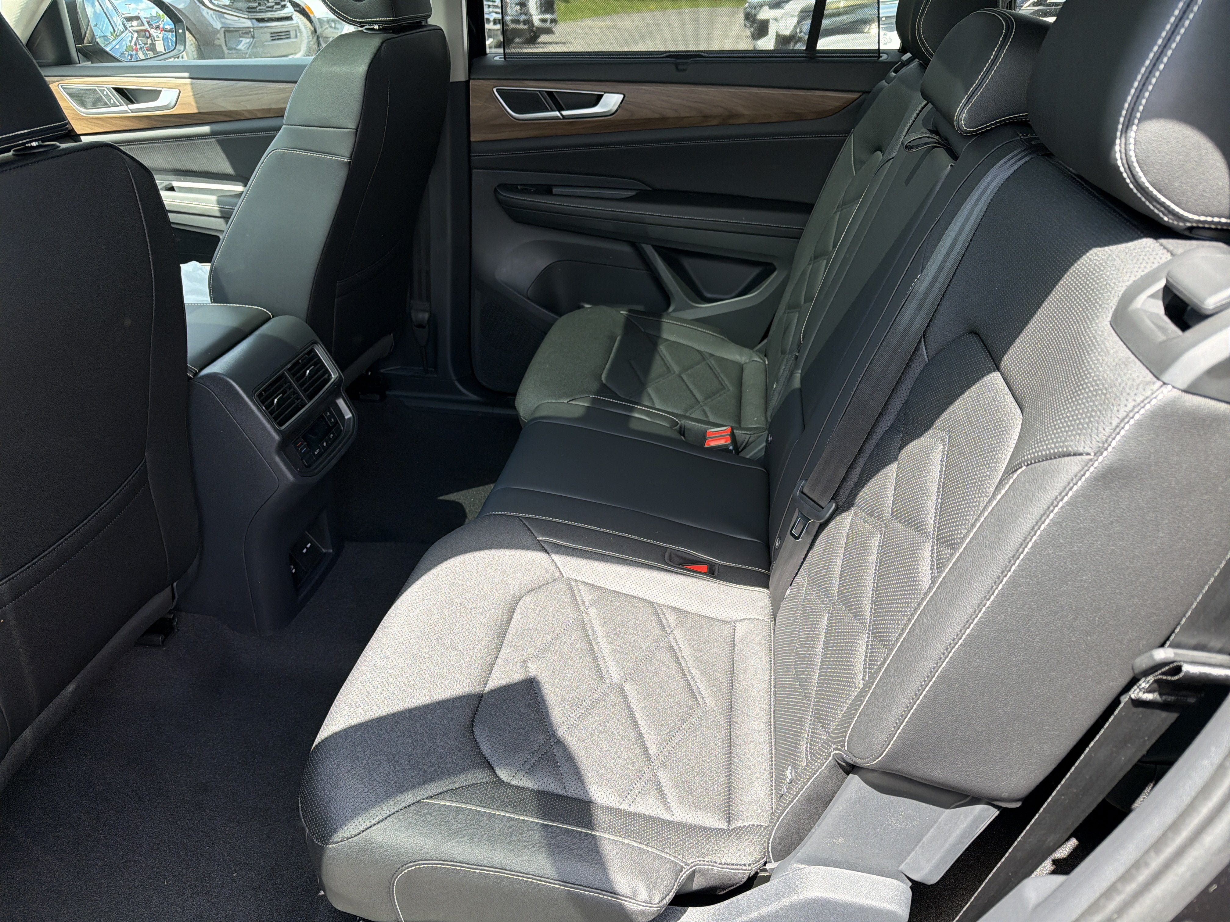 New 2026 Volkswagen Atlas SE AWD/4WD image 20