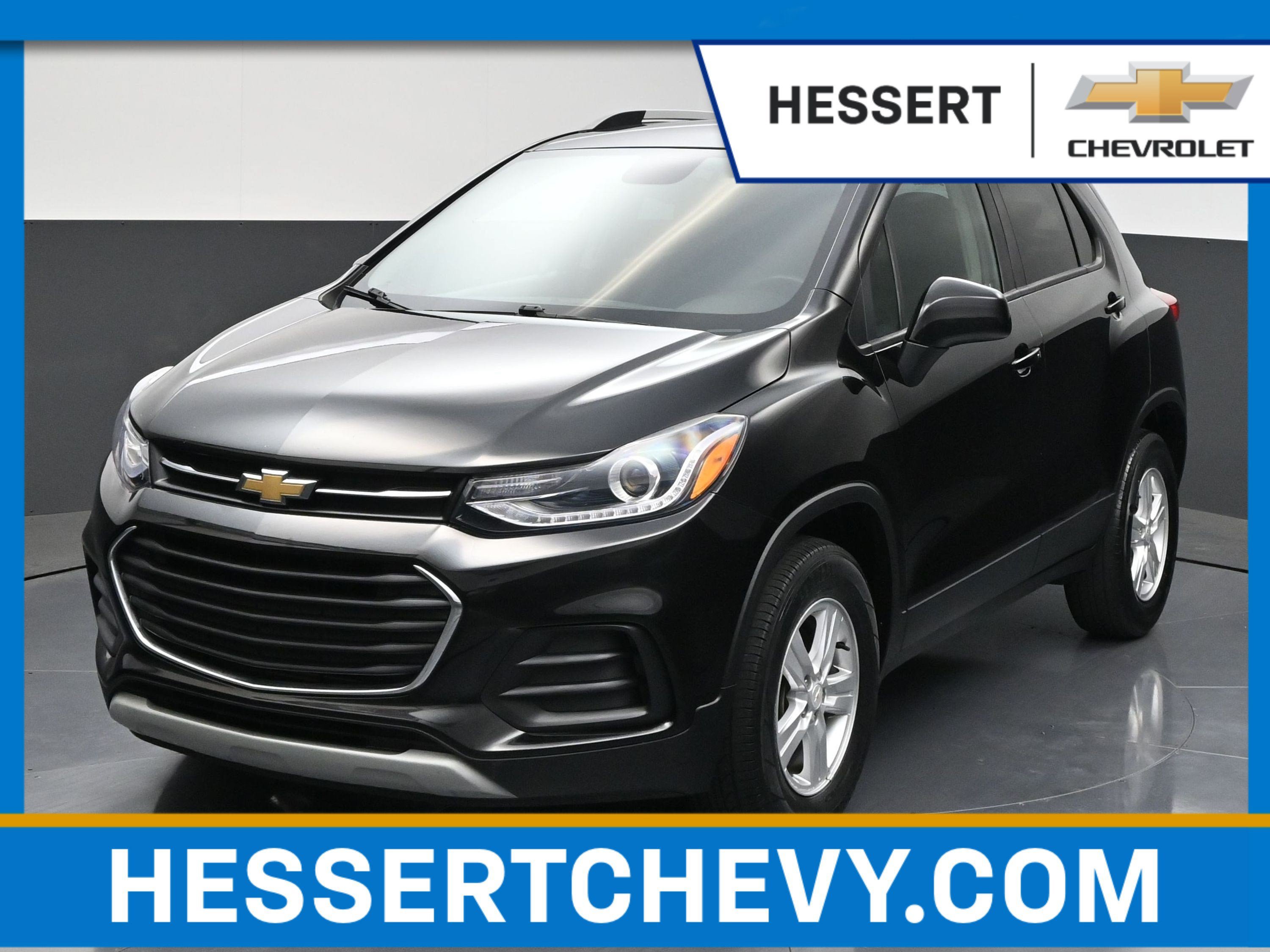 Used 2021 Chevrolet Trax LT w/ Driver Confidence Package AWD/4WD image 1