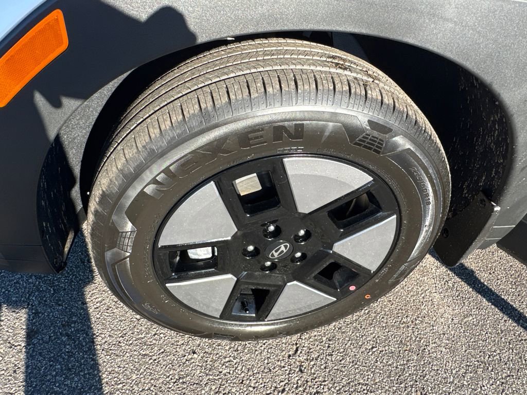 New 2026 Hyundai Santa Fe SE image 22