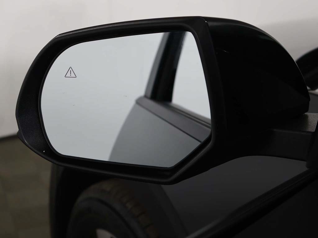 Used 2025 Hyundai Ioniq 5 SE RWD image 33