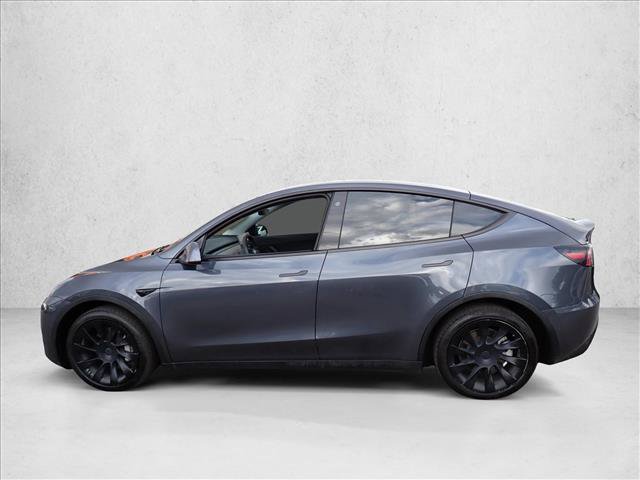 Used 2021 Tesla Model Y Long Range AWD/4WD image 2