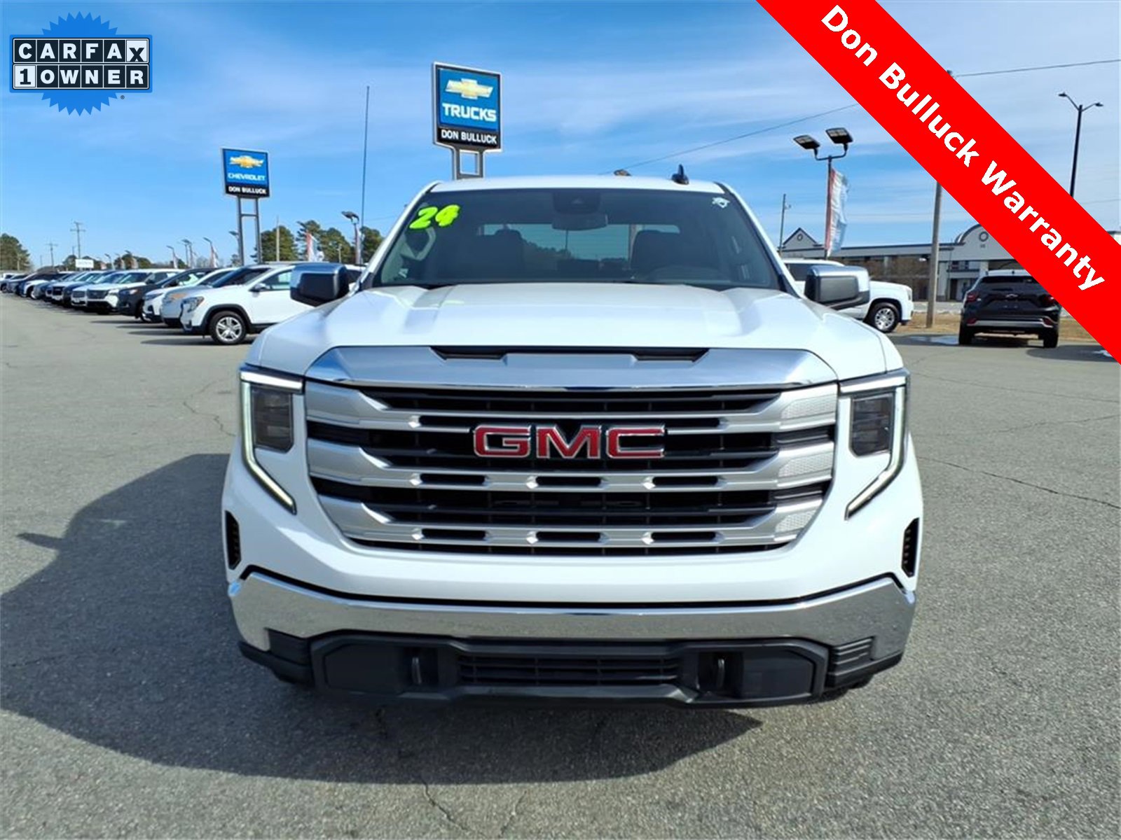 Used 2024 GMC Sierra 1500 SLE image 8