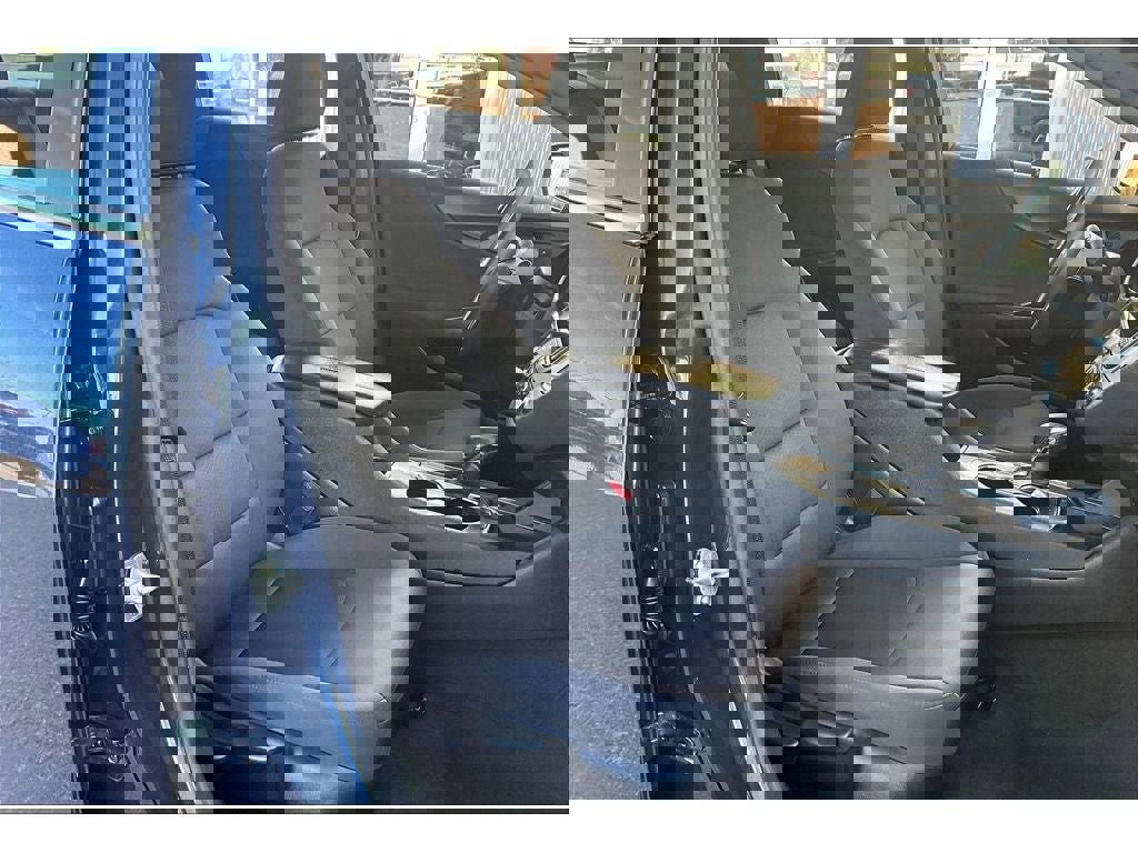 Used 2022 Chevrolet Malibu LT image 8