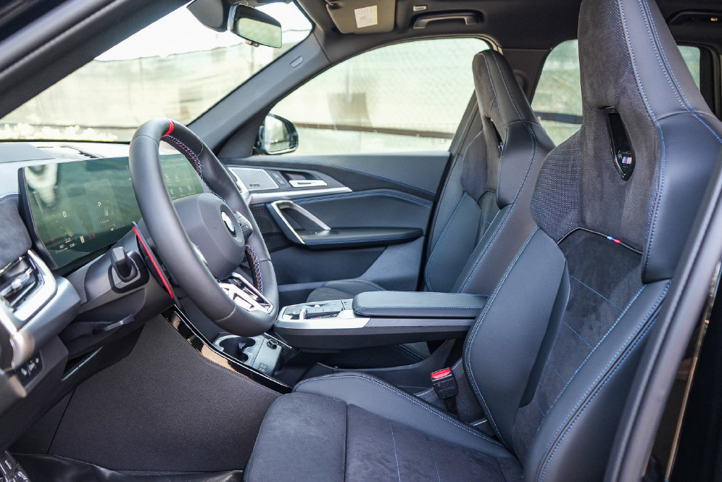 New 2027 BMW X1 M35i AWD/4WD image 17