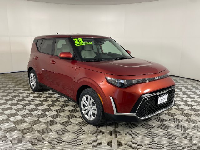 Certified 2023 Kia Soul LX FWD image 23
