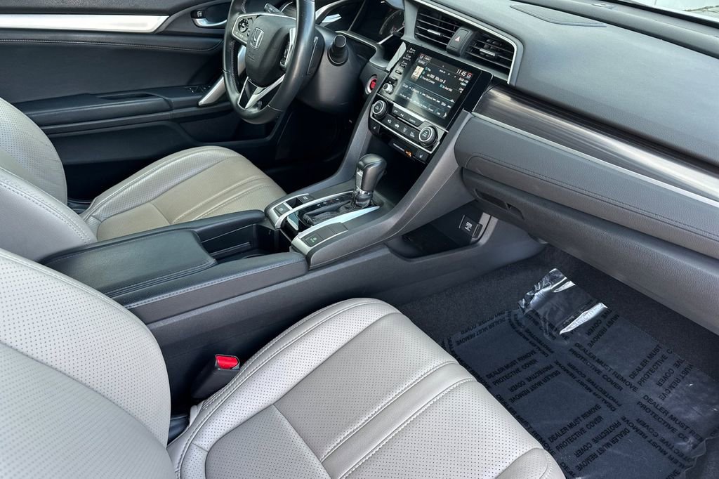 Used 2020 Honda Civic Touring image 12