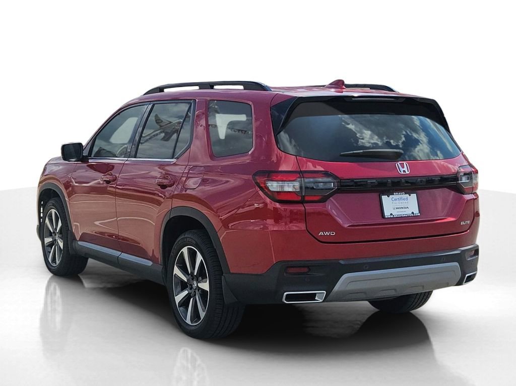 Used 2023 Honda Pilot Elite image 7