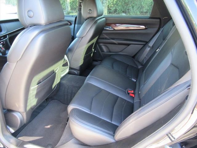 Used 2020 Cadillac CT6 Luxury image 29