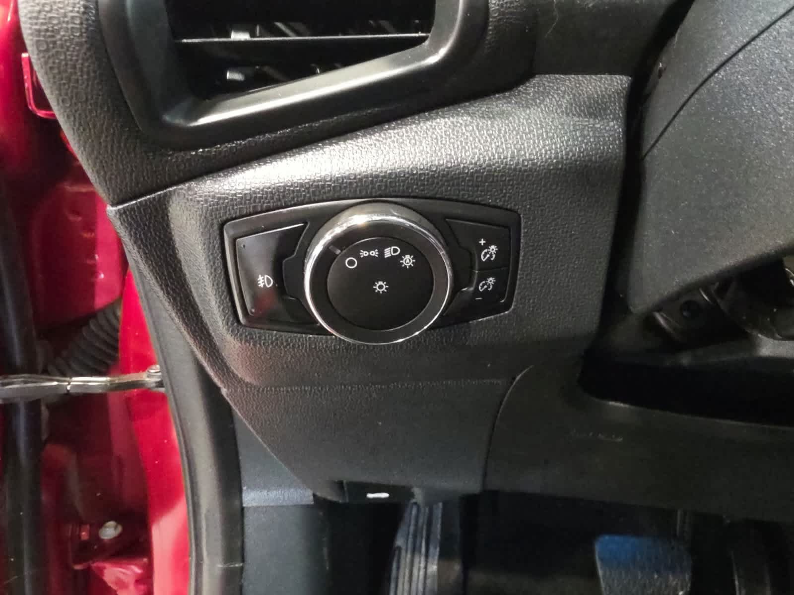 Used 2018 Ford EcoSport SE w/ SE Convenience Package AWD/4WD image 22