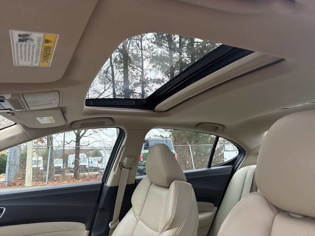 Used 2018 Acura TLX w/ Technology Package image 18