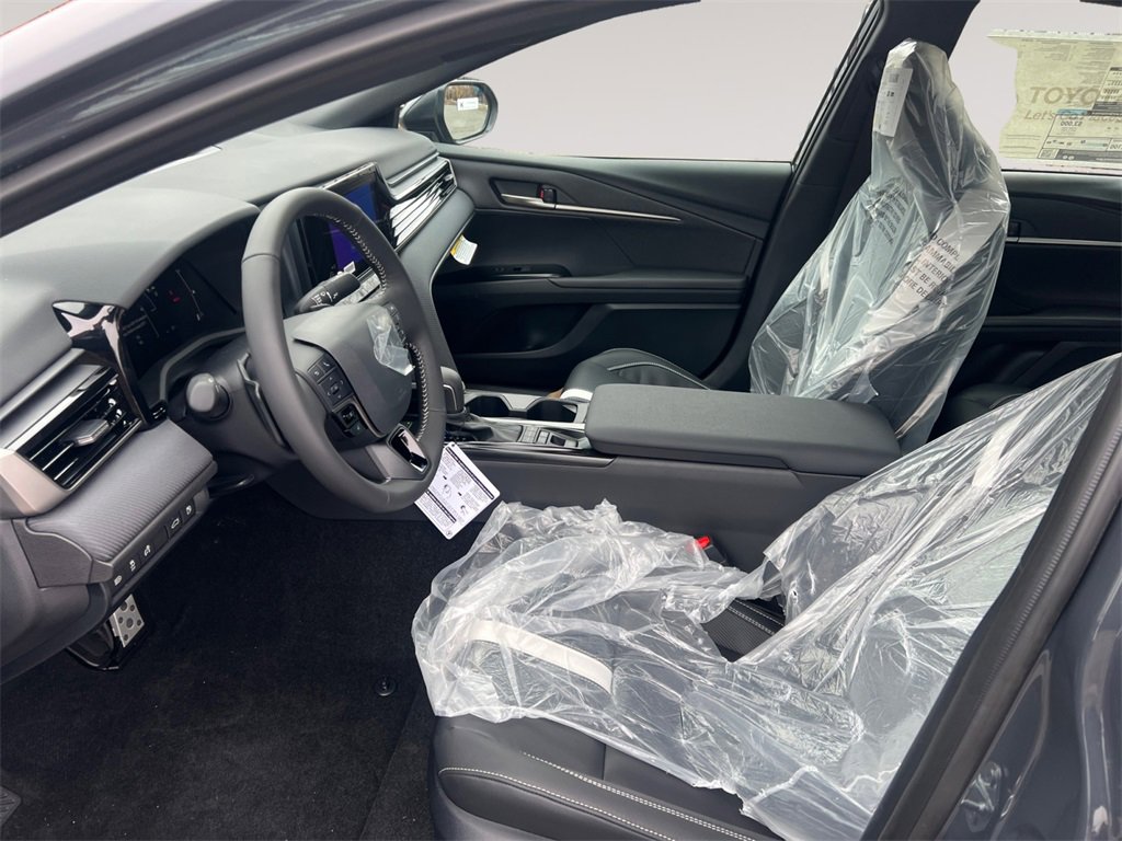 New 2026 Toyota Camry SE image 9