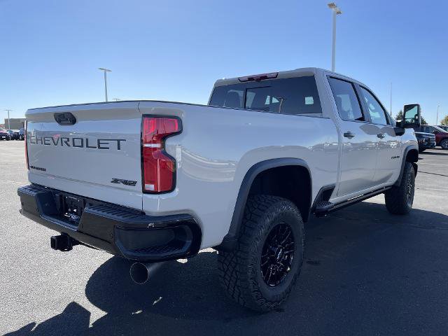 New 2026 Chevrolet Silverado 2500 ZR2 w/ LPO, Dark Essentials Package image 5