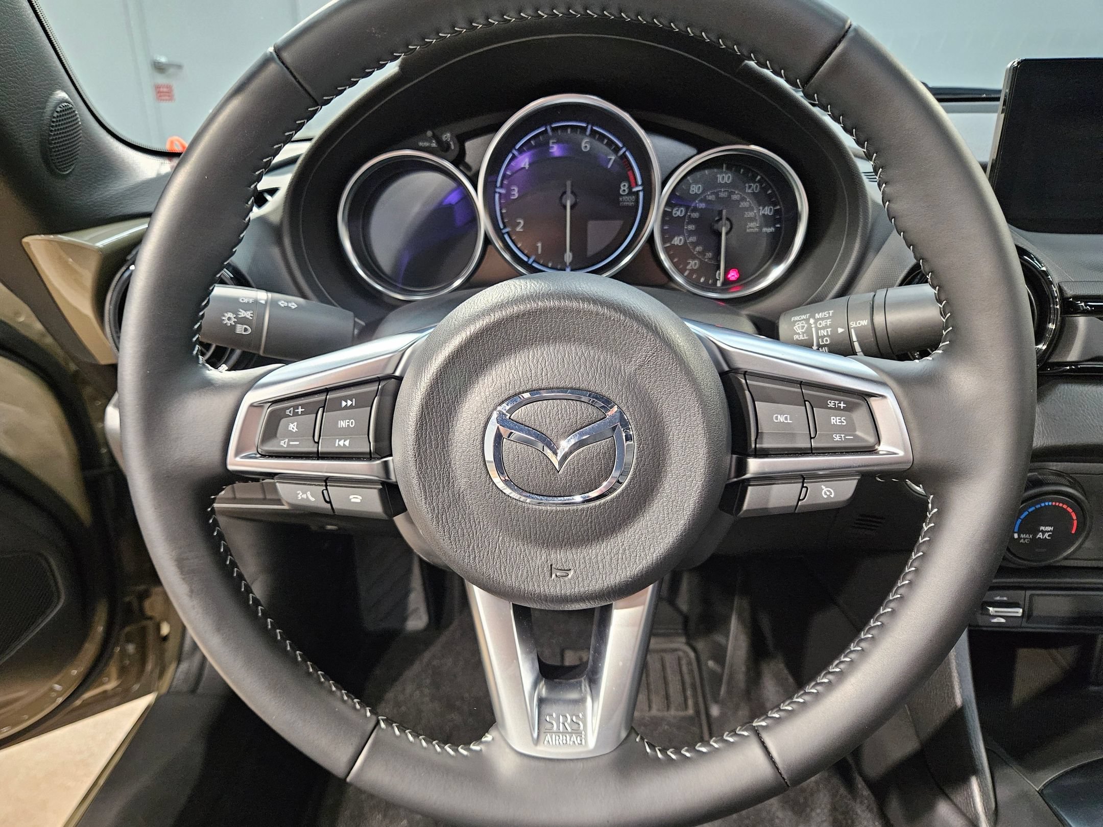 Used 2024 MAZDA MX-5 Miata RF Club RWD image 23
