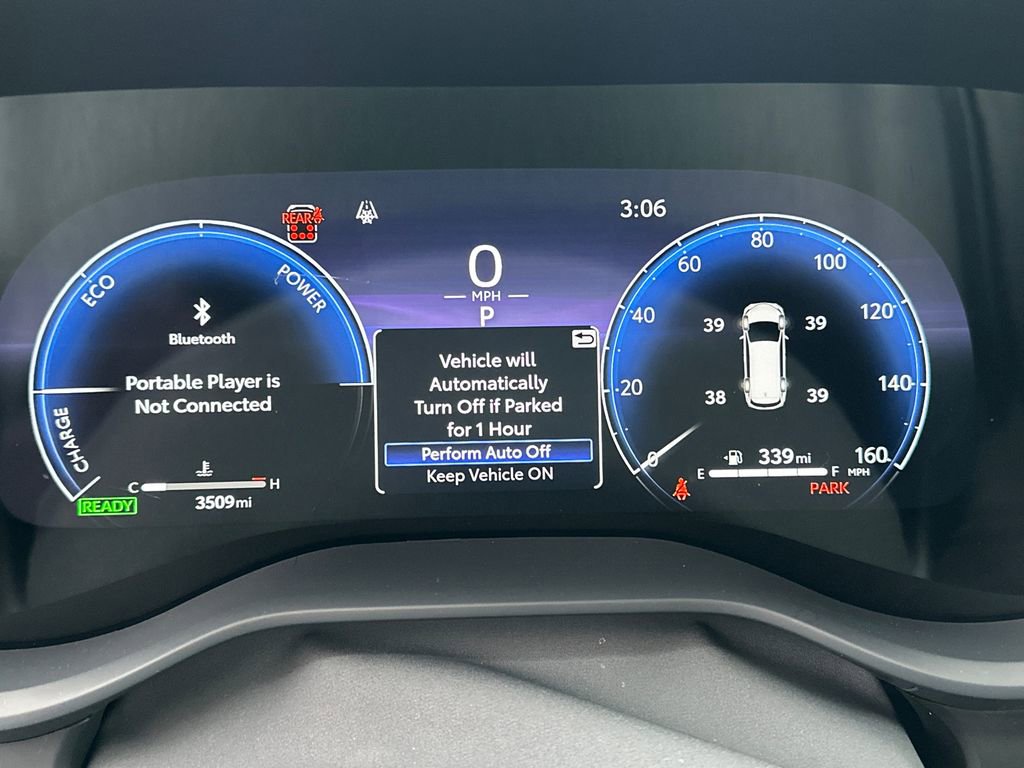 Used 2025 Toyota Sienna Limited image 24