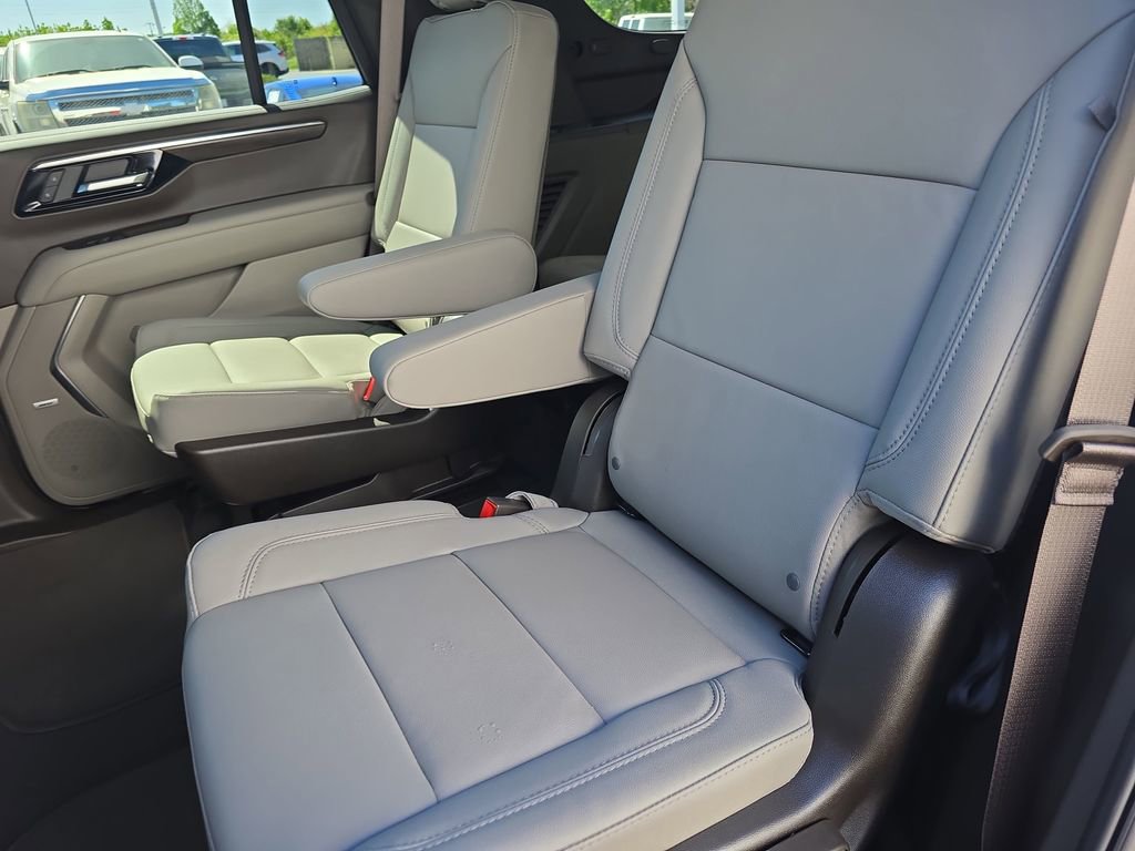 New 2026 Chevrolet Tahoe Z71 w/ Z71 Off-Road Package AWD/4WD image 14