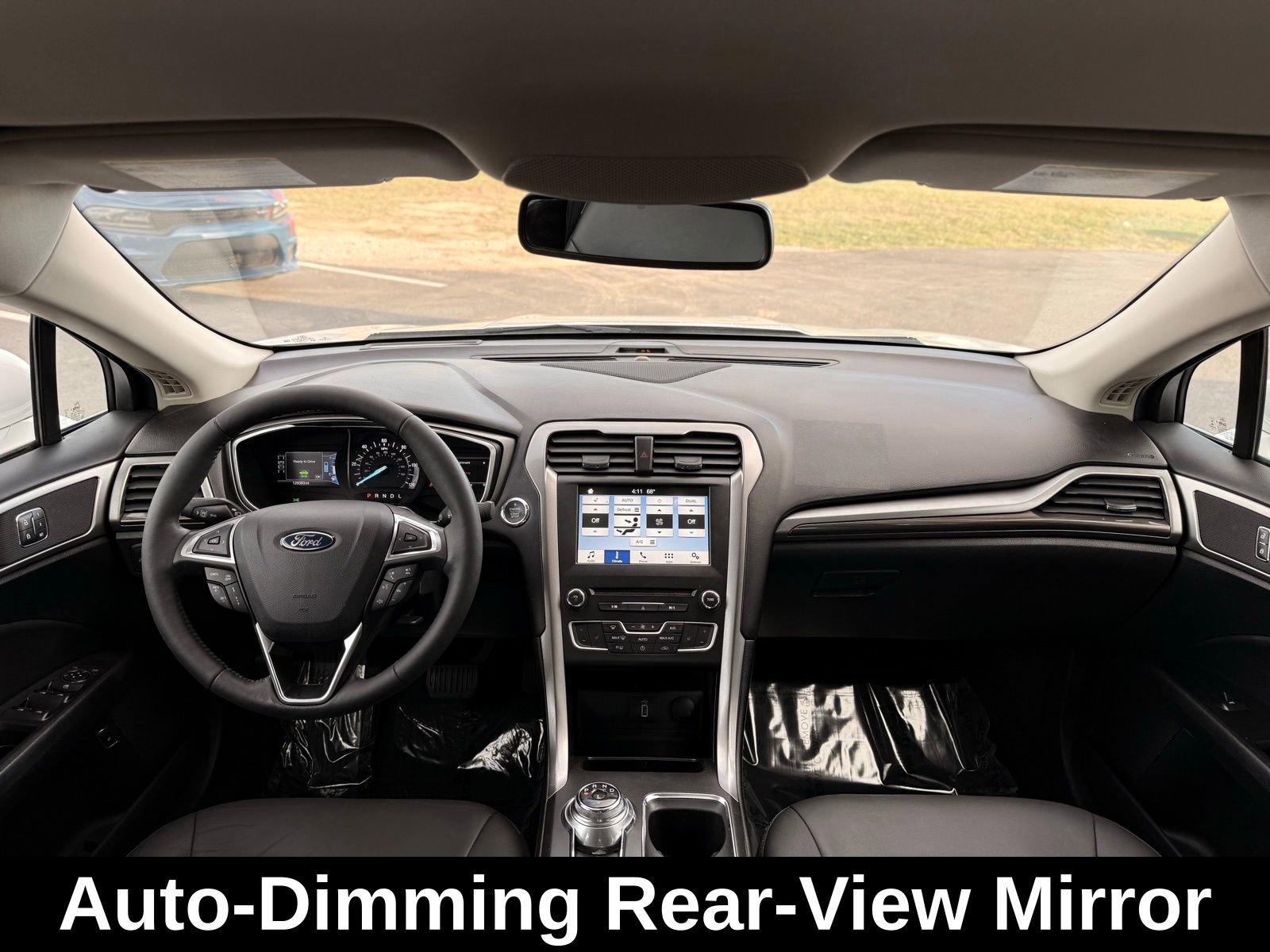 Used 2017 Ford Fusion SE w/ Equipment Group 602A image 23