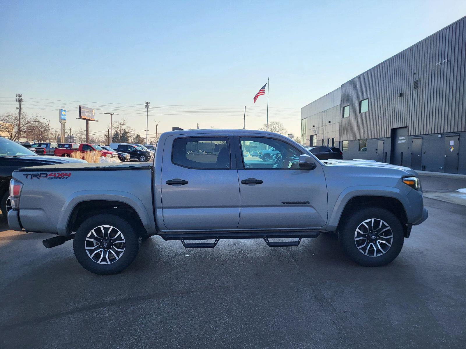 Used 2020 Toyota Tacoma TRD Sport image 2