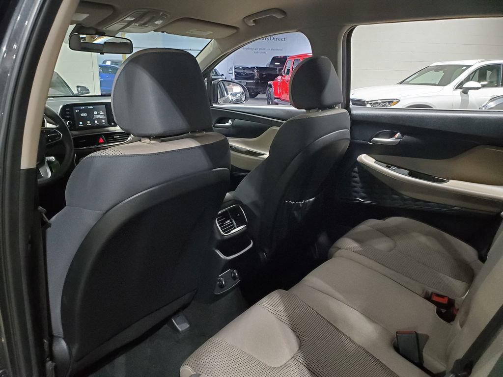 Used 2020 Hyundai Santa Fe SE FWD image 20