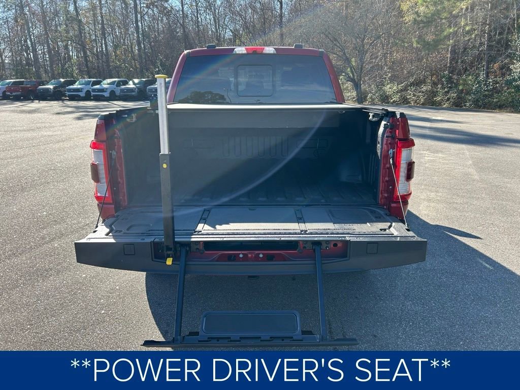 Used 2023 Ford F150 Lariat w/ Trailer Tow Package image 9