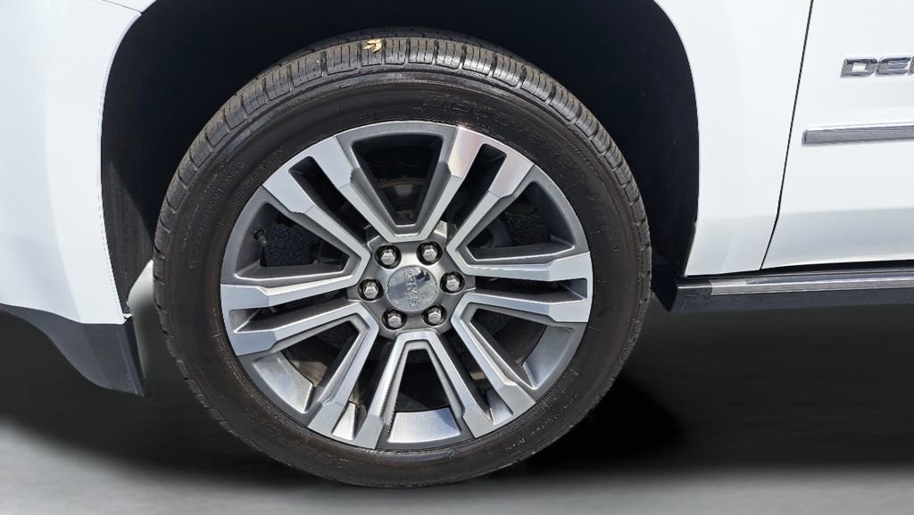 Used 2019 GMC Yukon Denali w/ Denali Ultimate Package image 10
