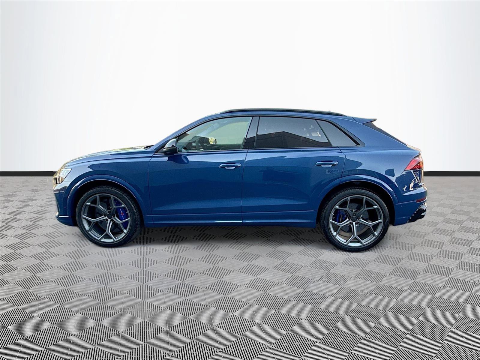 New 2026 Audi RS Q8 performance image 4