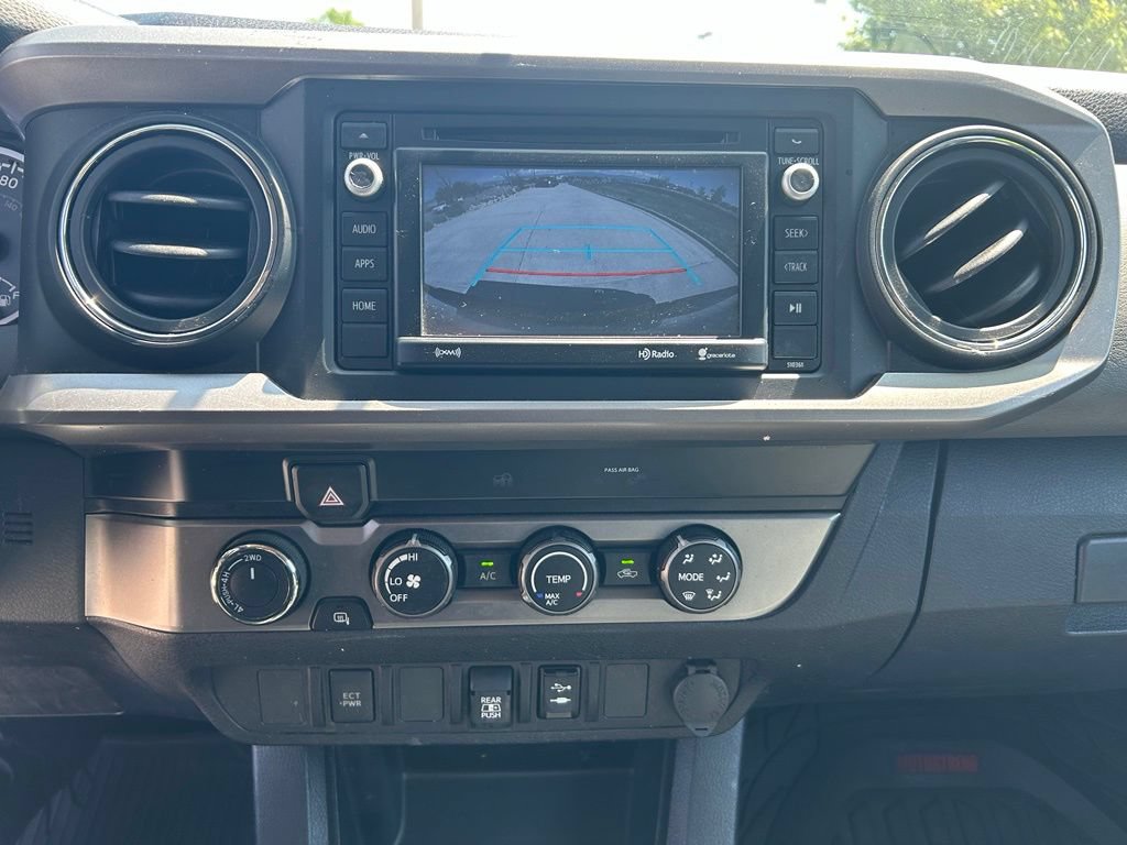 Used 2019 Toyota Tacoma SR5 AWD/4WD image 23