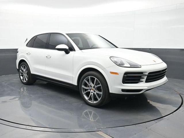 Certified 2022 Porsche Cayenne Platinum Edition image 25