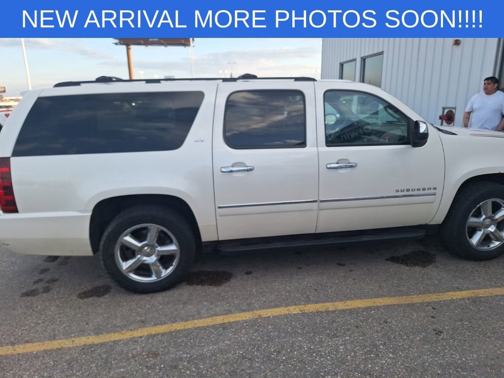Used 2013 Chevrolet Suburban LTZ AWD/4WD image 8