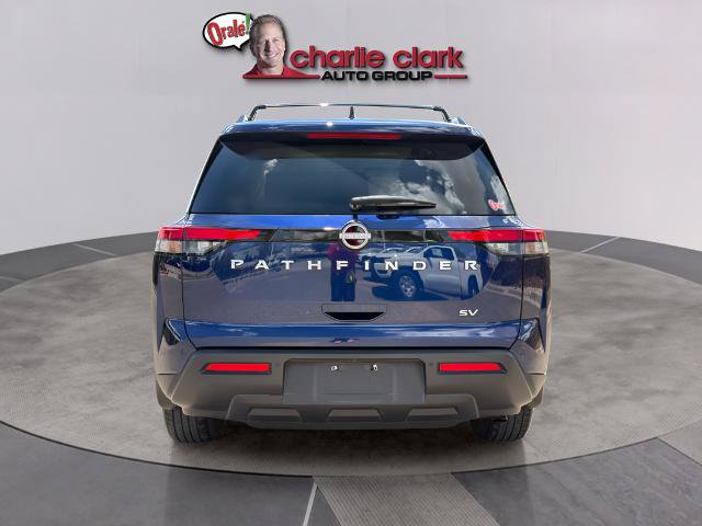 Certified 2023 Nissan Pathfinder SV FWD image 4
