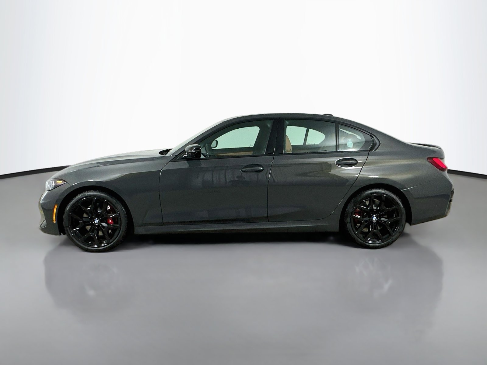 New 2026 BMW 330i xDrive Sedan w/ M Sport Package AWD/4WD image 8