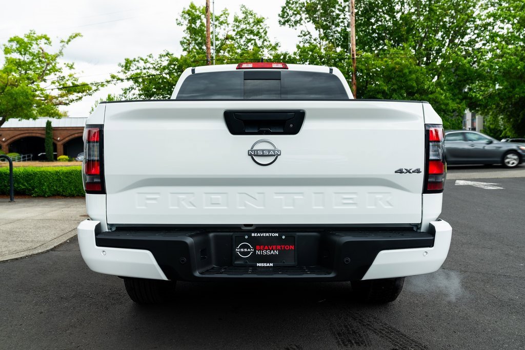 New 2025 Nissan Frontier SV image 5
