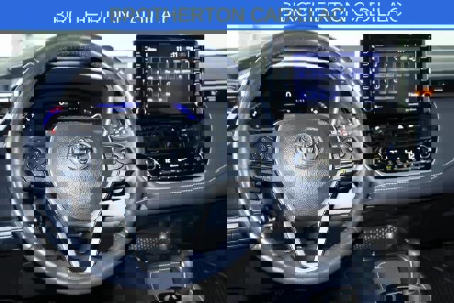 Used 2021 Toyota Corolla XSE image 19