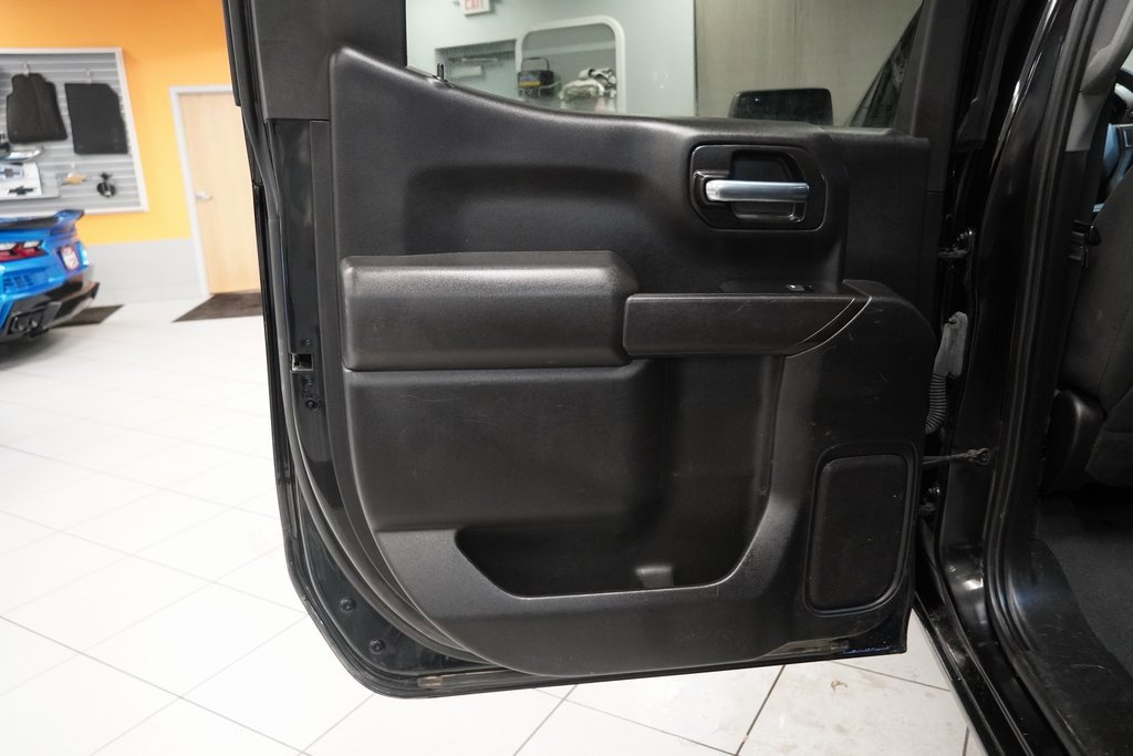 Used 2022 Chevrolet Silverado 1500 Custom image 19