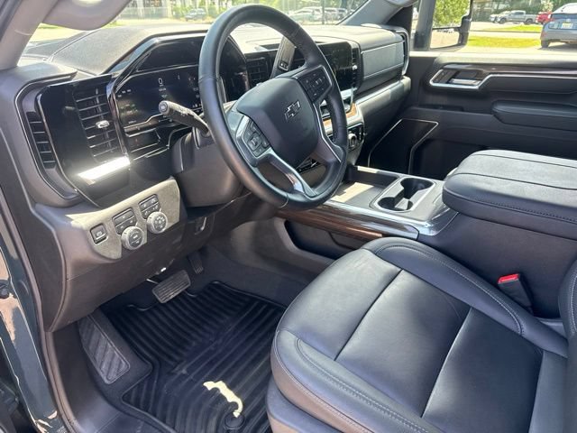 Used 2025 Chevrolet Silverado 2500 LT w/ Trail Boss Package AWD/4WD image 24