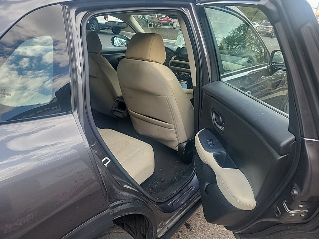 Certified 2024 Honda HR-V LX image 11