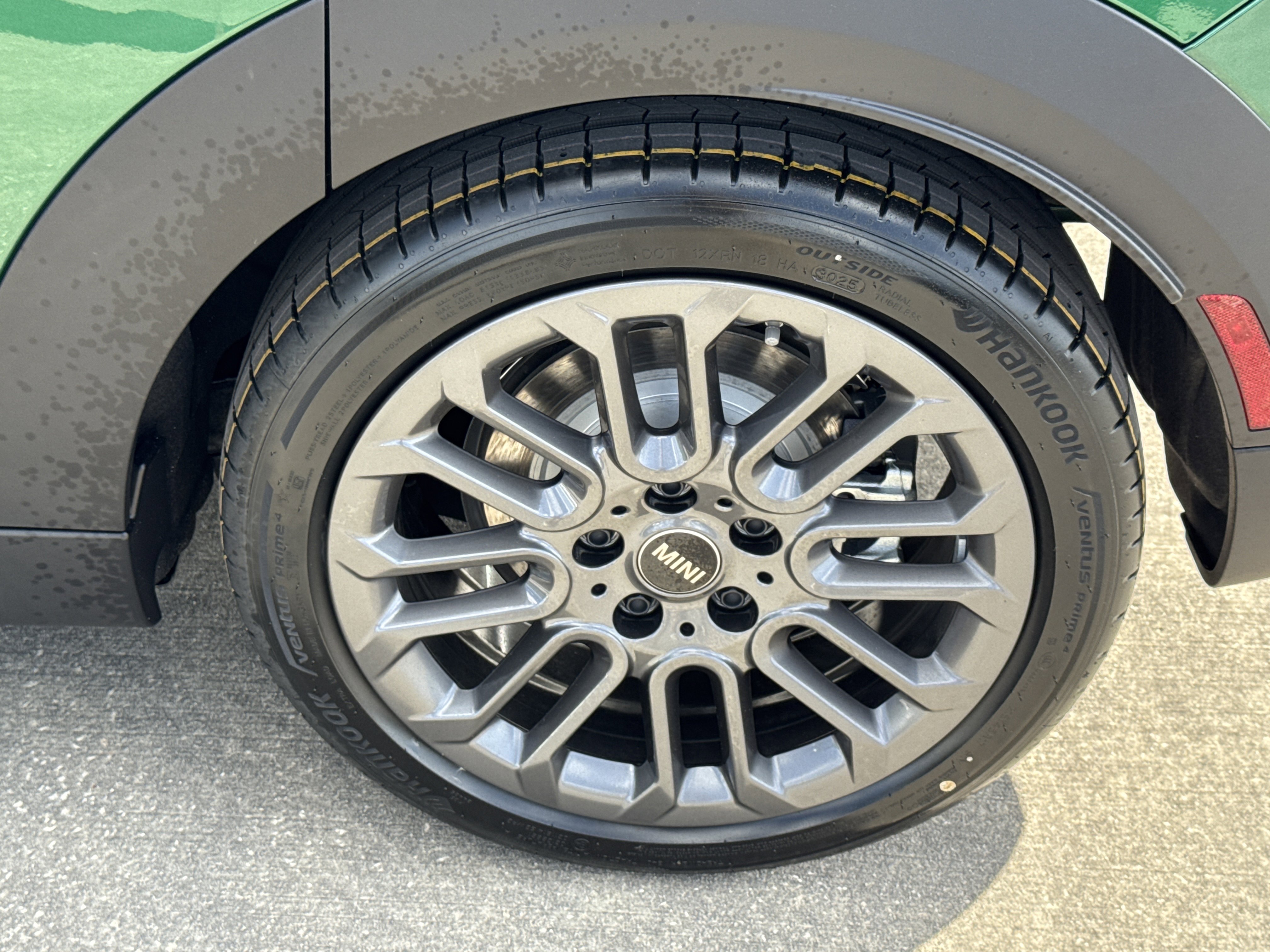 New 2026 MINI Cooper S image 25