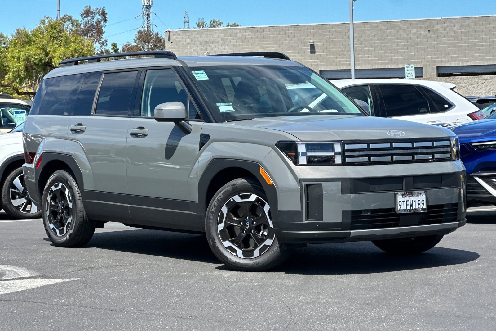 Certified 2025 Hyundai Santa Fe SEL image 1