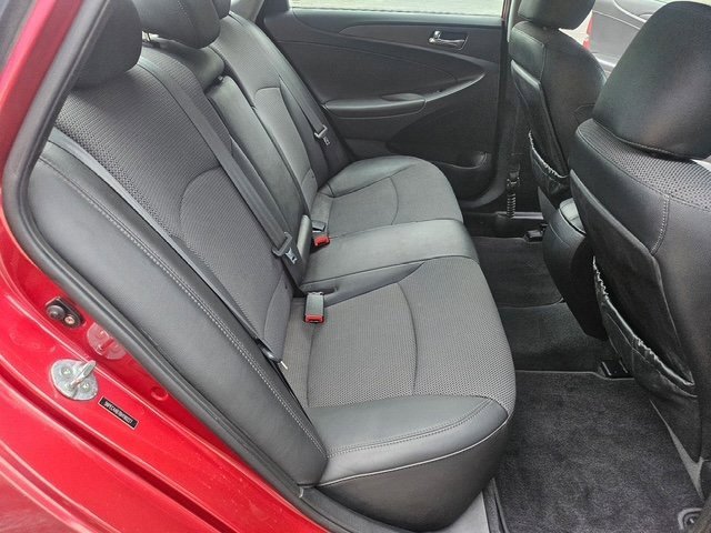 Used 2011 Hyundai Sonata SE image 15