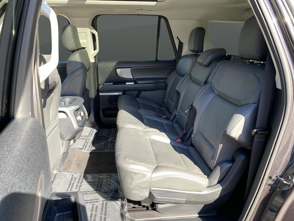 New 2025 Ford Expedition Max Active image 39